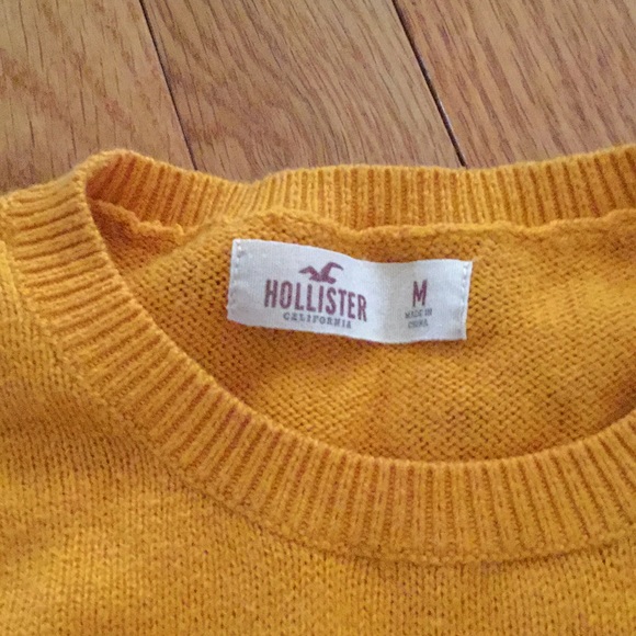 Sweater - Picture 2 of 2